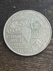 Hotel Fremont Casino  1 One Dollar Gaming Token Las Vegas  Nv Medal Coin Tn125 