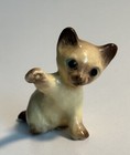 Retired Hagen Renaker Siamese Kitten Batting Paw     