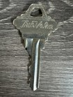 1  Vintage Original Key     Locksmith  Collectors  Art   
