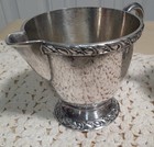 Vintage Oneida Ardmore Silver Plate Creamer And Sugar Bowl With Lid 