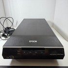 Epson Perfection V550 Flatbed Photo Scanner Digital Ice W  Cables Power Usb