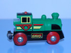 Brio Wooden Railway Rare  33222 Green Battery Powered Train  Works Euc 