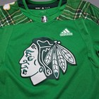 Adidas Chicago Blackhawks Hockey Jersey Mens 42 Green St Patricks Day Plaid Nhl