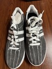Dexter Bowling Shoes   Men   s 14m  New In Box  Black And White