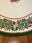 Christmas Tablecloth Oval 60     82   Poly Blend Poinsettia Design Holiday
