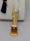 Statue Of Liberty Solid Perfume Compact  - Estee Lauder Dazzling Gold 