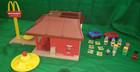 Vtg 1974 Mcdonald s Restaurant Playskool Lots Of Accessories   People Mattel