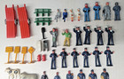 Vintage Lead Figures Lot     Farm Animals  People  Signs   Accessories  51 Pcs 