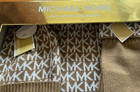 Nwt Michael Kors Mk Logo 3 Piece Hat Scarf   Glove Boxed Set Camel Tan One Size