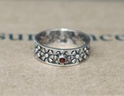 Sundance Catalog Sterling Silver  garnet Garland  Cutout Flower Ring Size 6 Nib