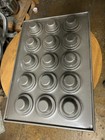 Large Crown Muffin Pan Chicago Metallic  ecko glaco  15 On