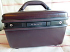 1993 Burgundy Samsonite Silhouette 5 Train  W key