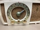Vintage 1950s Zenith T724 Am fm Tube Radio White Painted Bakelite