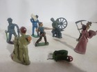 Vintage Manoil Barclay Grey Iron Lead Toy Farm Figures Lot Set  8  3 