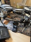 Roland Td-25kv Electronic V-drum Kit 2 Speakers Throne   Pearl Hardware Mat  