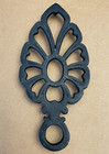 Lot Of 4 Antique Footed Cast Sad Iron Trivet 1800 s Howell  Enterprise  Spider  