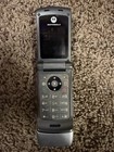 Motorola  Flip Cell Phone Silver black W  Bt50 bt51 Battery Not Tested