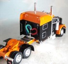Dcp  Peterbilt 379 70  Mid Roof Sleeper 1 64 60-1272 C