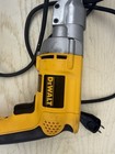 Dewalt Dw890 18-gauge Swivel Head Metal Shear     Great Working Condition