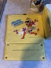 1977 Yellow Wonder Woman Vinyl Lunch Box   Thermos By Aladdin  read 
