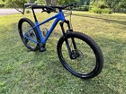 Specialized Fuse 27 5 Size M Medium - Excellent Condition Mountain Bike