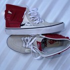 Vans X Peanuts  dog House  Snoopy Charlie Brown Skate Shoes Size 9 Women men 7 5