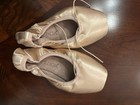 Capezio-ava Ballet Pink Pointe Shoes  New  Size 6 5ww