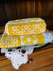 Vintage Mod Cannon Monticello Golden Yellow Daisy
