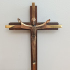 Vintage Mcm Wooden Wall Crucifix Cross Brass Cast Metal Jesus Catholic 5 5 x10 