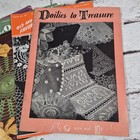 Lot Of 5 Vintage 40   s Crocheting Tatting Doilies Edgings Pattern Books