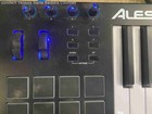Alesis 49-key Usb Midi Keyboard Controller V49 - Read
