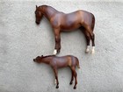 Breyer Christmas Holiday Horse  712165 Eve   Claus Roan Nursing Mare Foal Web Sr