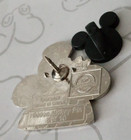 Jiminy Cricket Chaser Earhat 2015 Hidden Mickey Wdw Disney Pin 112144