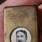 Vintage Gillette Gold Tone Metal Brass Travel Case   12 Green Back Razor Blades
