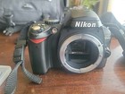 Nikon D40 Digital Slr Camera 18-55mm   55-200mm Lens Battery     Charger 8gb Card