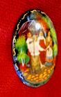 Vintage Kalotuh 95 black Lacquer Hand Painted  Russian Wooden Oval Brooch pin  