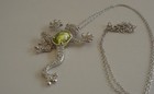 925 Sterling Silver Frog Pendant Necklace W  7 Ct Peridot   Accents 18  chain
