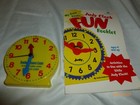 Learning Resources Geared Mini Clock 4 teaching Homeschool   Booklet