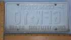 Real-feb 1998 - Connecticut License Plate -   Gfw 10   -constitution State-blue