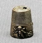 Antique Simons Bro    Co  Solid Sterling Silver Flower   Cherub Cupid Thimble