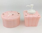 Vintage 50s Menda Pink Plastic 3 Pc Vanity Set Powder Puff Pump Tissue Box  read