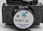 Arrow Pneumatics Ig R352it 20 300psig 1 4 npt Air Regulator  2ws1-1 