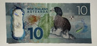 New Zealand 10 Dollars 2015 P-192 Whio Ducks Clear Polymer Aotearoa Banknote