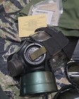 Genuine Issue Us Military M40 Mask  medium  W carrier Bag  Guide   Extras