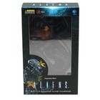 Battle Damage Alien Warrior 1 18 Aliens Action Figure Px Exclusive Hiya Toys
