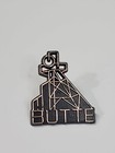 Plastic Butte Montana Travel Souvenir Pin Black   Copper Colors