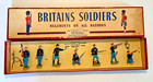 Vintage W Britain Cast Lead Toy Union Infantry Soldiers Set Of 7 W original Box