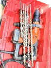 Hilti Te25 Rotary Hammer Drill Tool With Case   5 Extra Drill Bits 