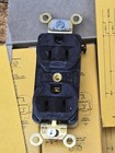 10x Vtg Hubbell 5252 Duplex Grounding Receptacle  brown  15a 2 Pole 3 Wire - New