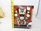 New Woowee Mini Robosapien Robot Walks   Light Up Eyes  Working Hands
